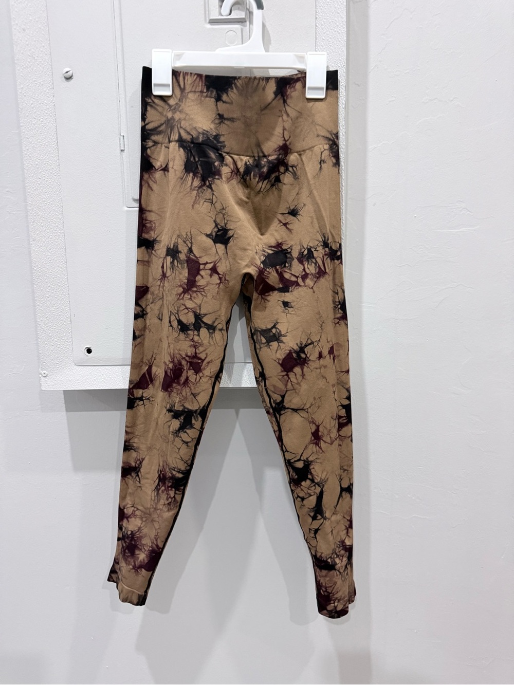 Leggings in Brown and Black